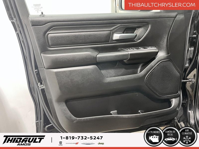 Ram 1500 EXPRESS 2026