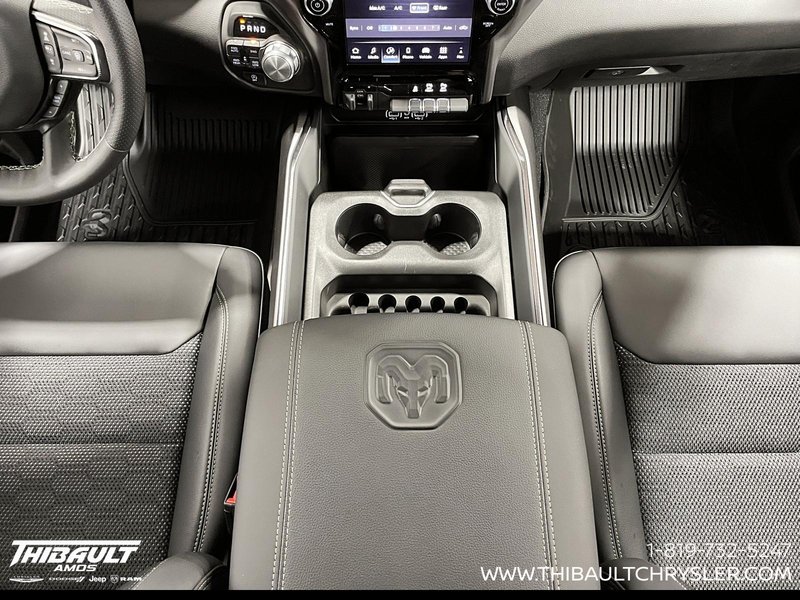 2026 Ram 1500 SPORT