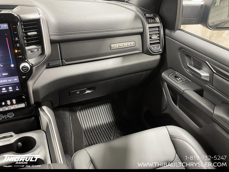 2026 Ram 1500 SPORT