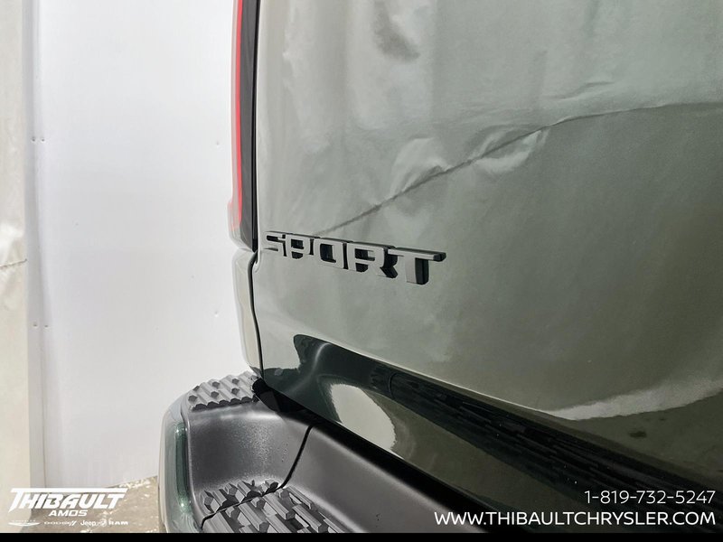 2026 Ram 1500 SPORT