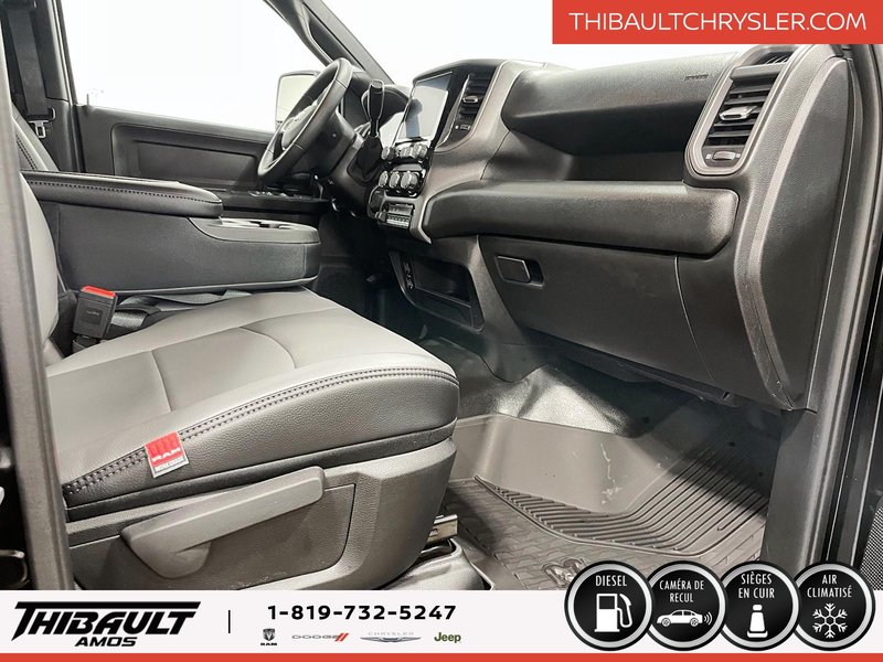 Ram 2500 TRADESMAN 2025