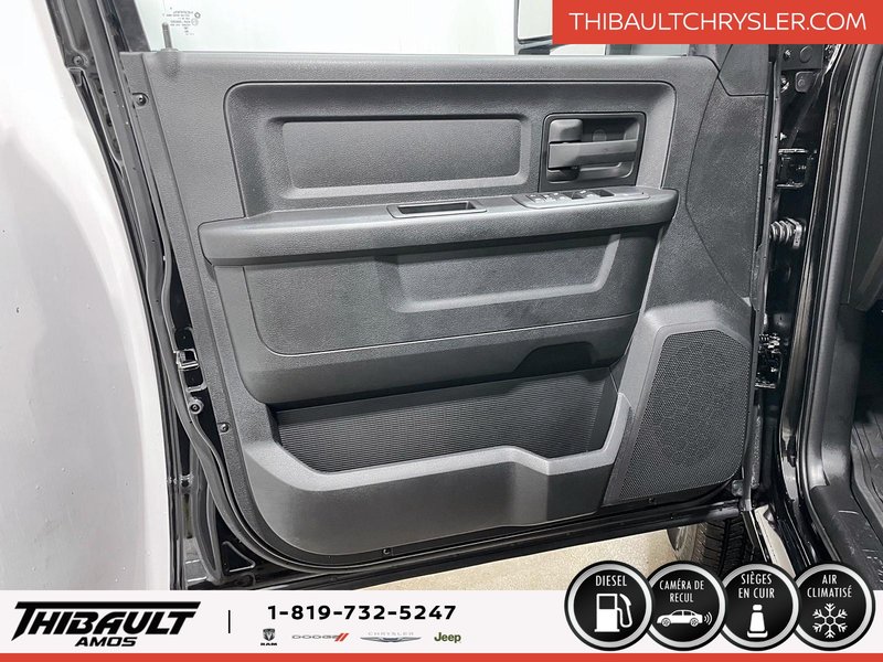 Ram 2500 TRADESMAN 2025