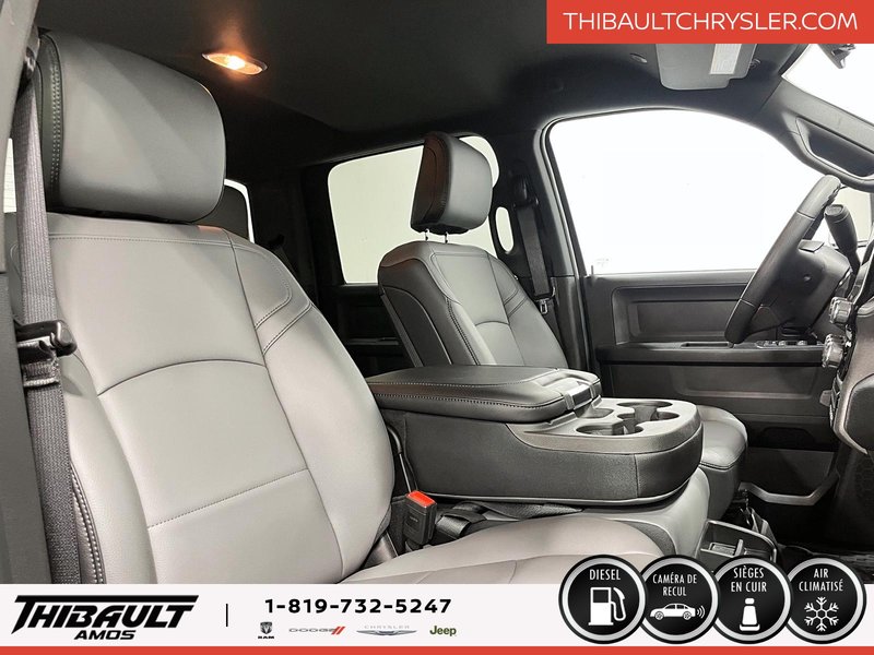 Ram 2500 TRADESMAN 2025