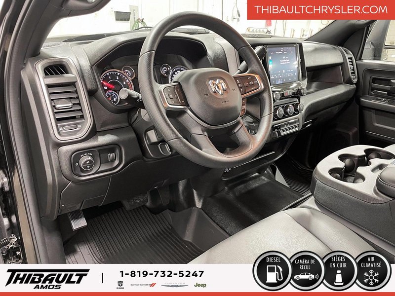 Ram 2500 TRADESMAN 2025