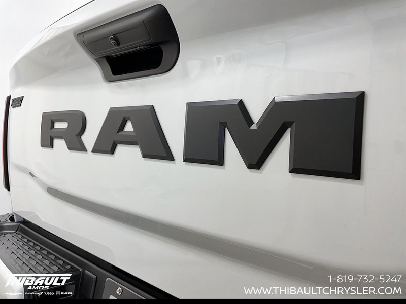 Ram 2500 BLACK EXPRESS 2026