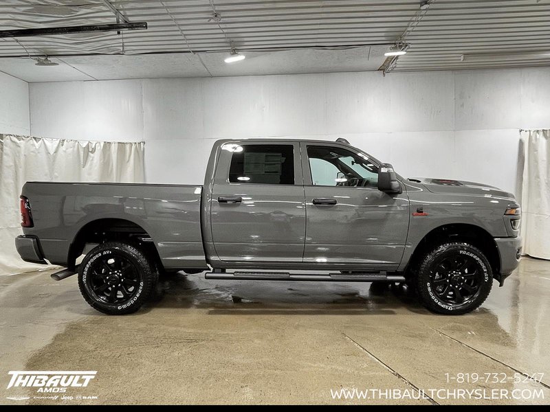 2026 Ram 2500 BLACK EXPRESS