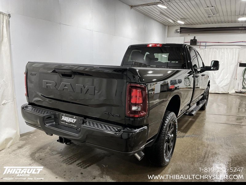 2026 Ram 2500 BLACK EXPRESS