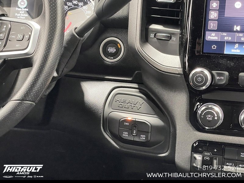 2026 Ram 2500 BLACK EXPRESS
