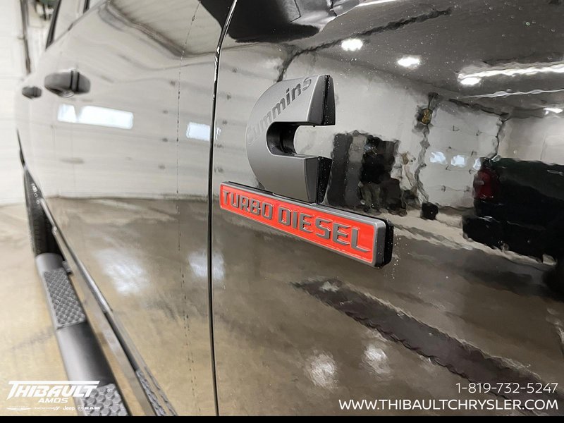 2026 Ram 2500 BLACK EXPRESS