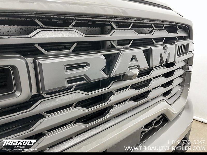 2026 Ram 2500 BLACK EXPRESS