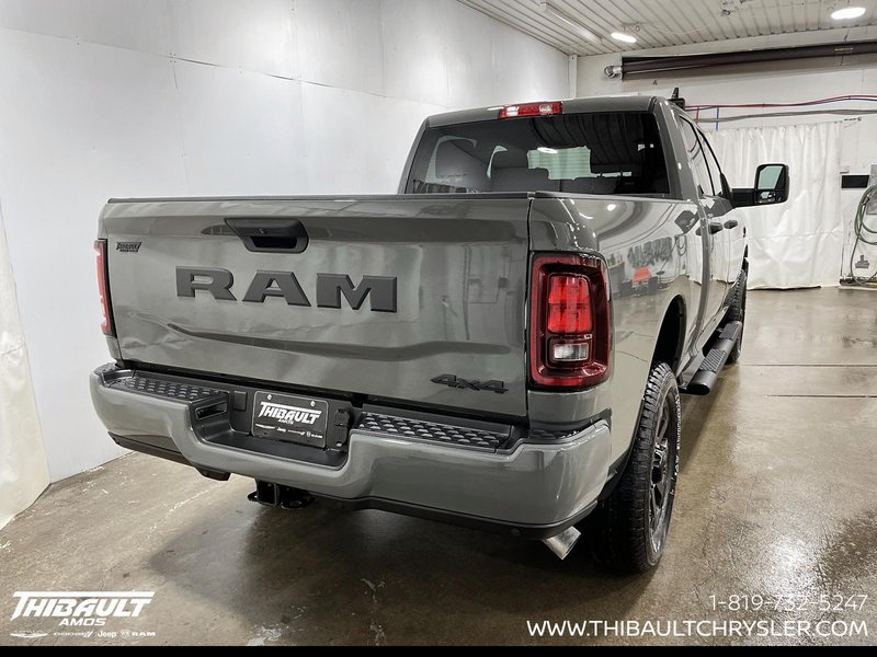 2026 Ram 2500 BLACK EXPRESS