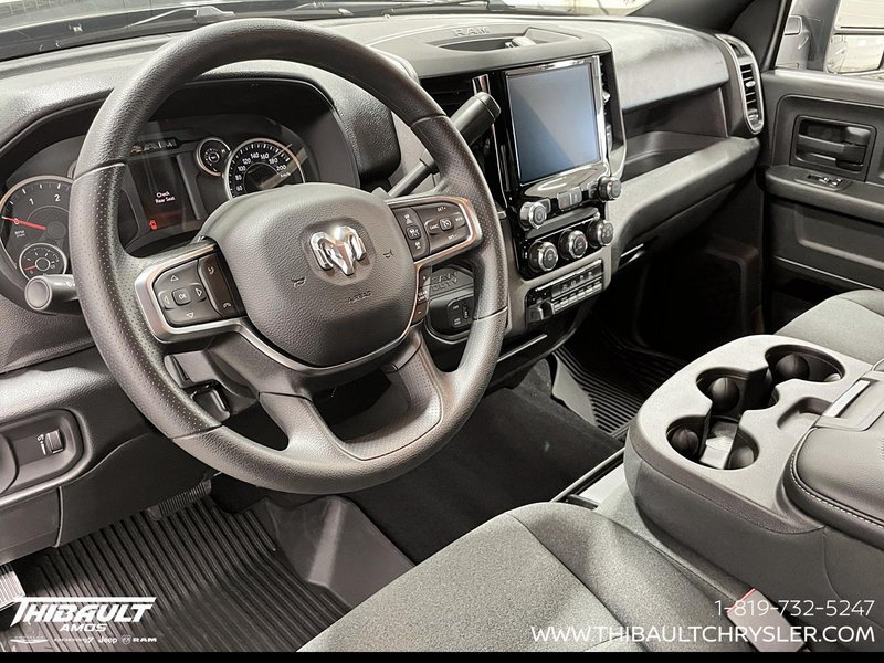 2026 Ram 2500 BLACK EXPRESS