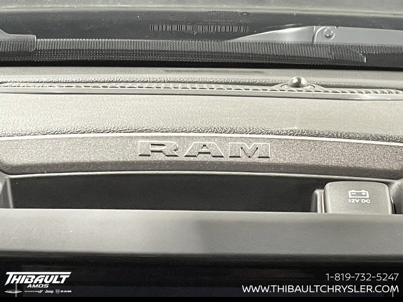2026 Ram 2500 BLACK EXPRESS