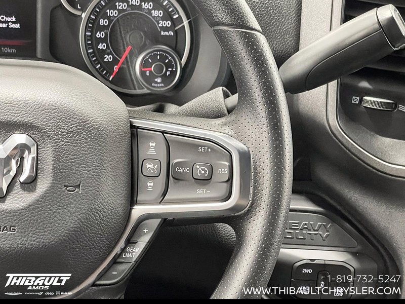 2026 Ram 2500 BLACK EXPRESS
