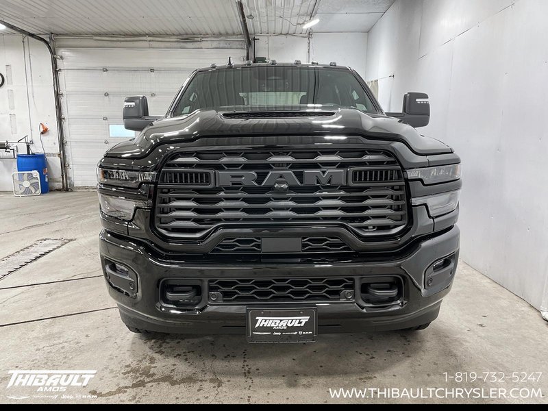 2026 Ram 2500 BLACK EXPRESS