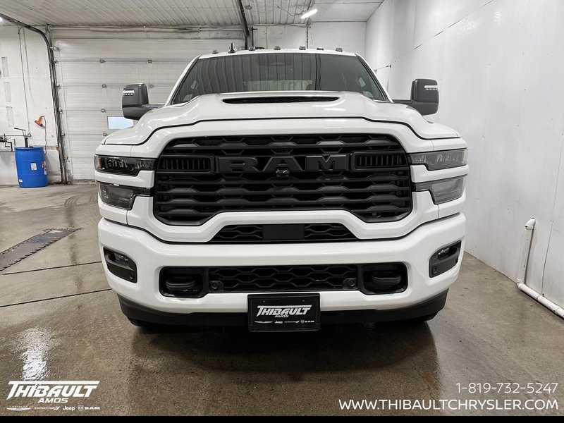 2026 Ram 2500 BLACK EXPRESS