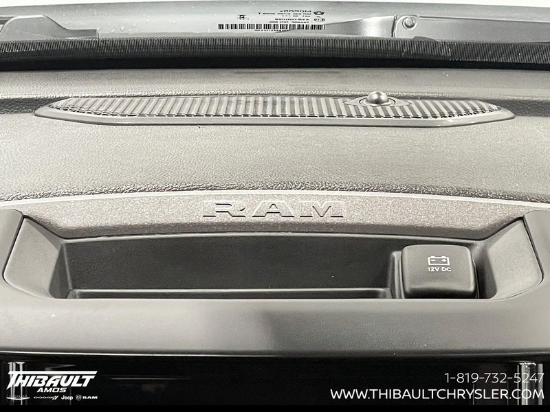 2026 Ram 2500 BLACK EXPRESS