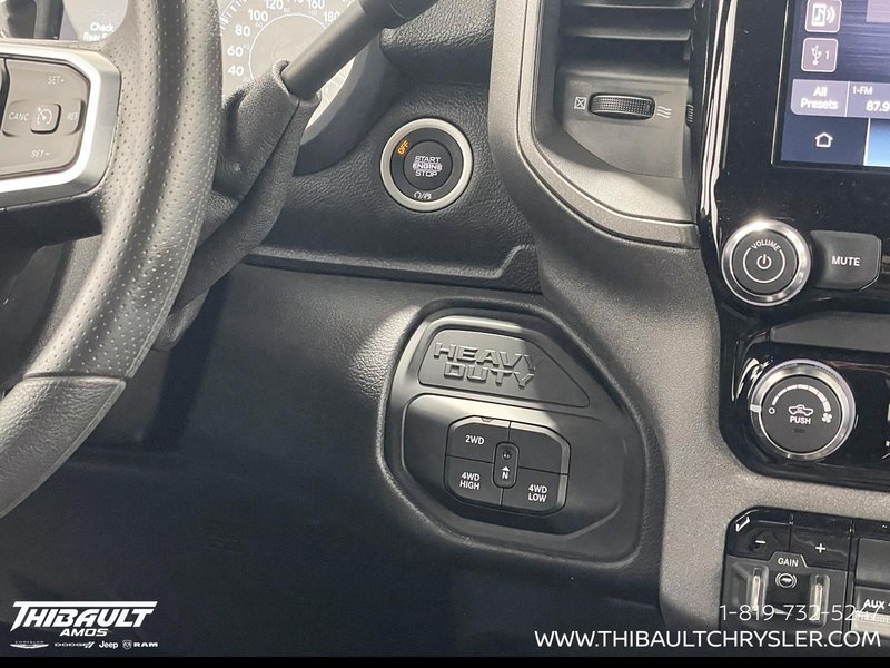 2026 Ram 2500 BLACK EXPRESS