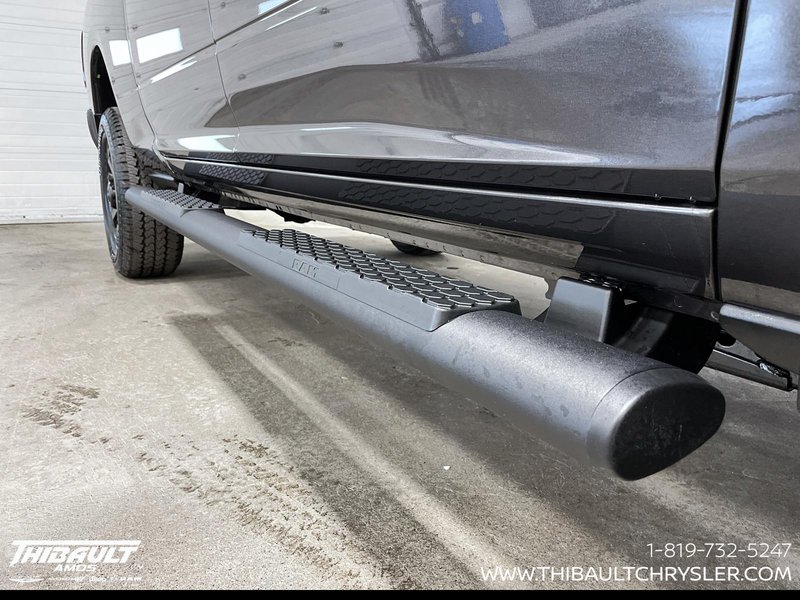 2026 Ram 2500 BLACK EXPRESS