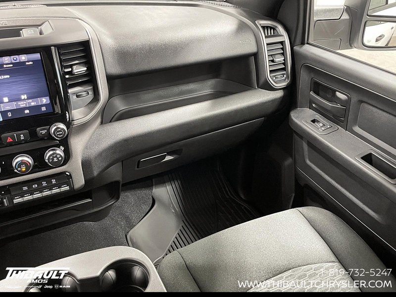 2026 Ram 2500 BLACK EXPRESS