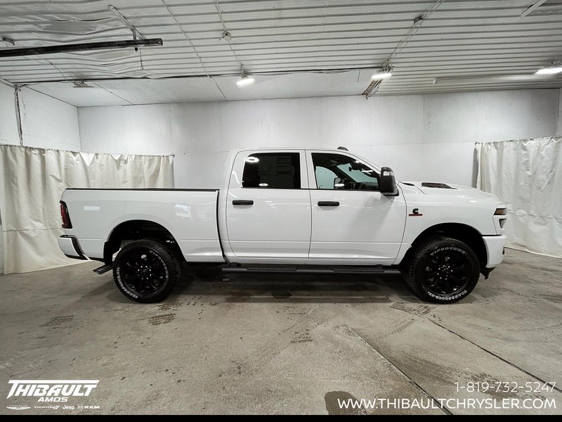 2026 Ram 2500 BLACK EXPRESS