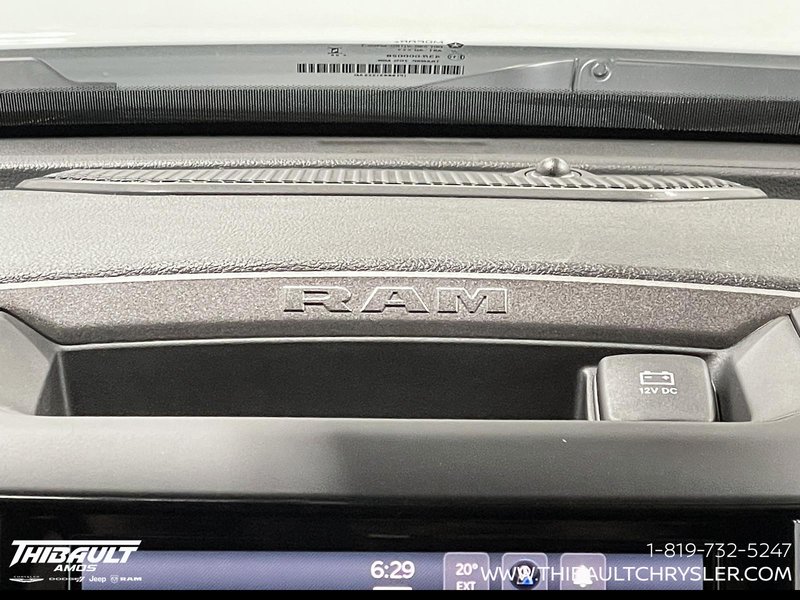 2026 Ram 2500 BLACK EXPRESS
