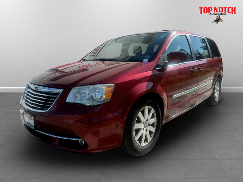 2011 Chrysler TOWN & COUNTRY Touring, keyless entry, Cruise control, Bluetooth in COLDBROOK, Nova Scotia