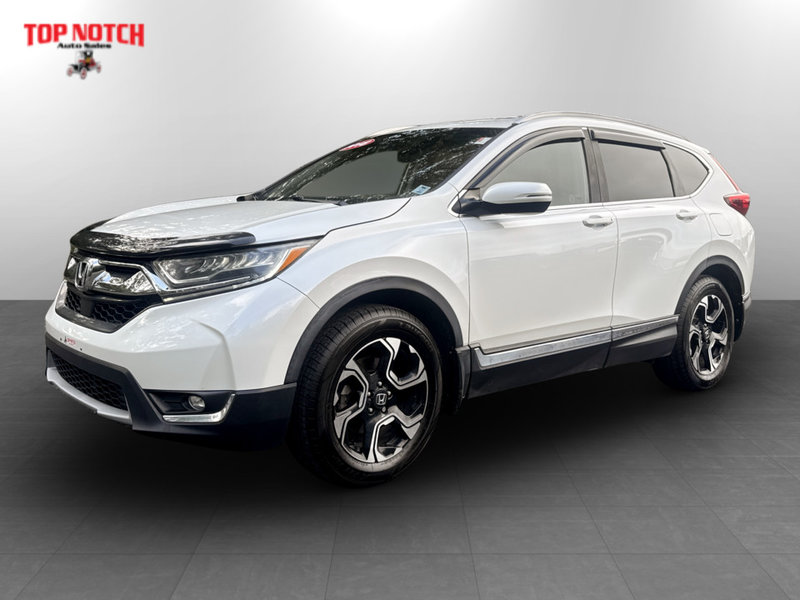 2018 Honda CR-V Touring, keyless entry, backup camera, Bluetooth in COLDBROOK, Nova Scotia - 1 - w320h240px