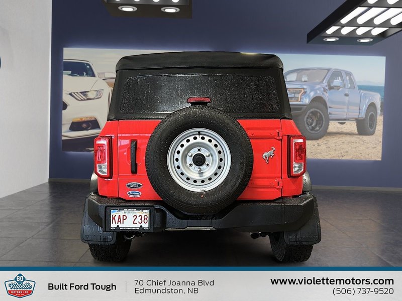 Ford Bronco Base 2023