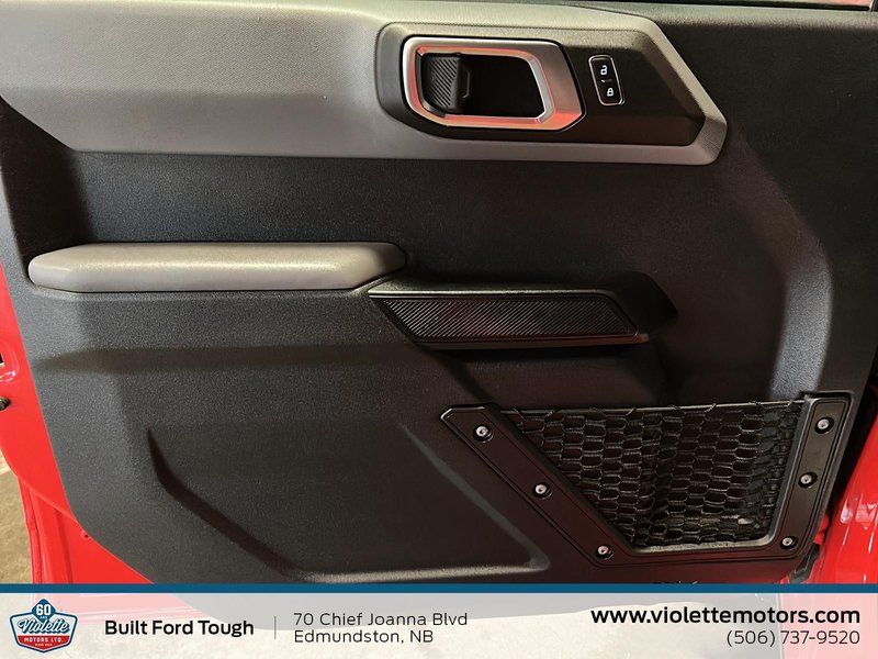 Ford Bronco Base 2023