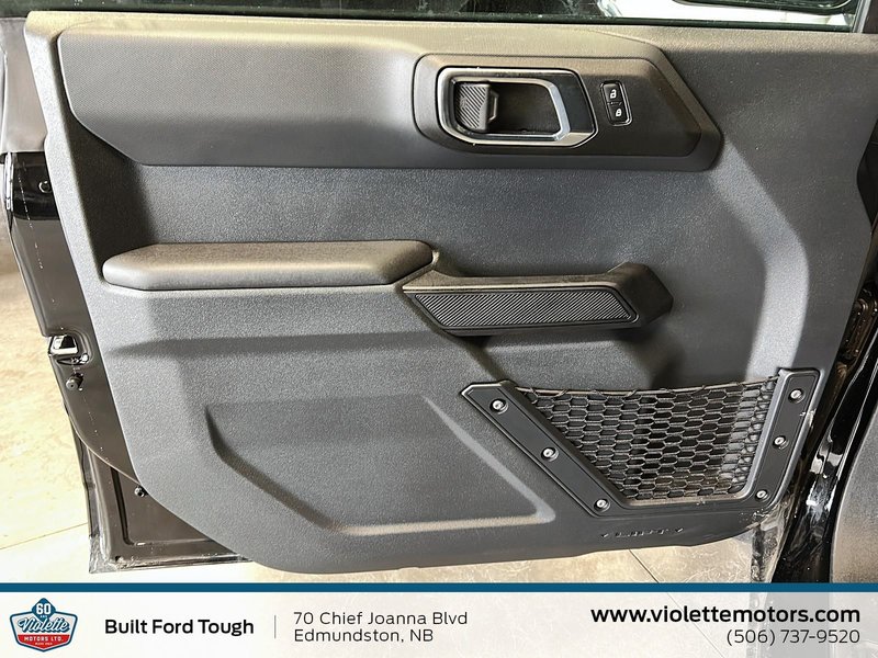 Ford Bronco Base 2025