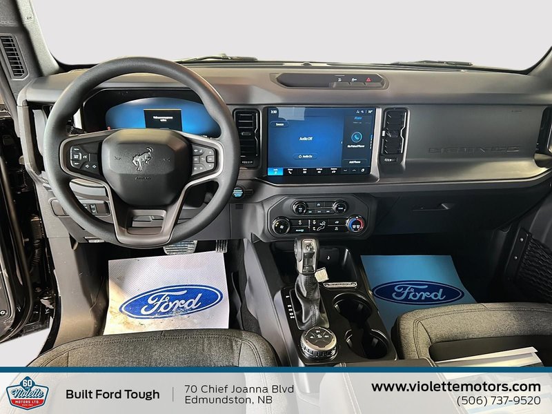 Ford Bronco Base 2025