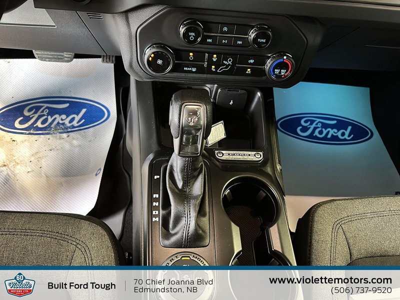 Ford Bronco Base 2025