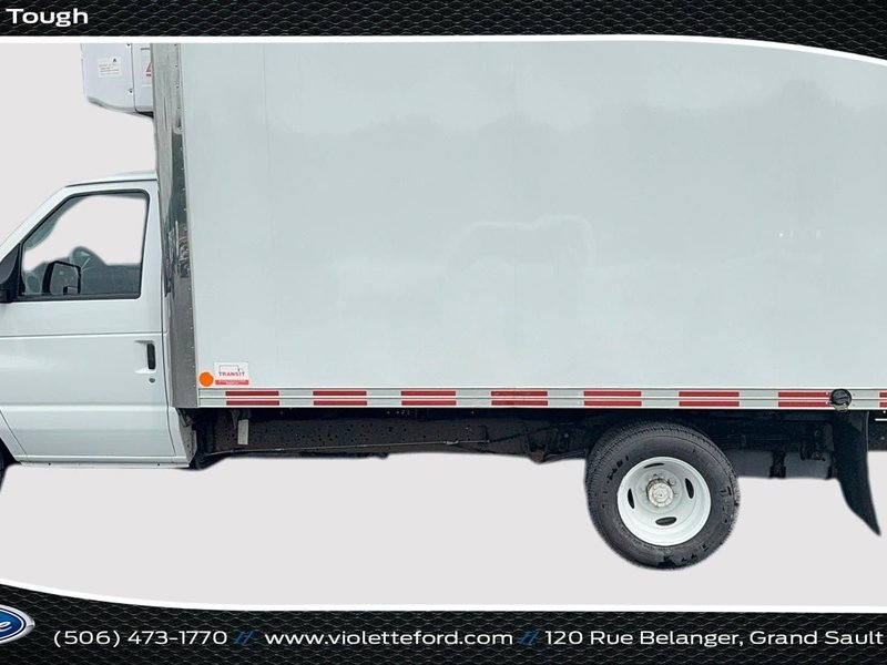 Ford E-Series Cutaway BASE 2021