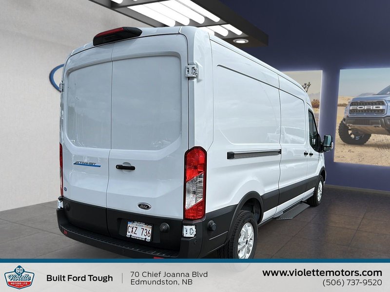 2023 Ford E-Transit Cargo Van BASE