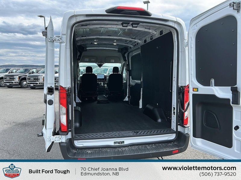 2023 Ford E-Transit Cargo Van BASE