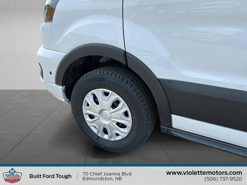 2025 Ford E-Transit Cargo Van BASE