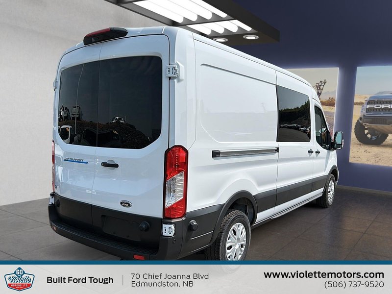 2025 Ford E-Transit Cargo Van BASE