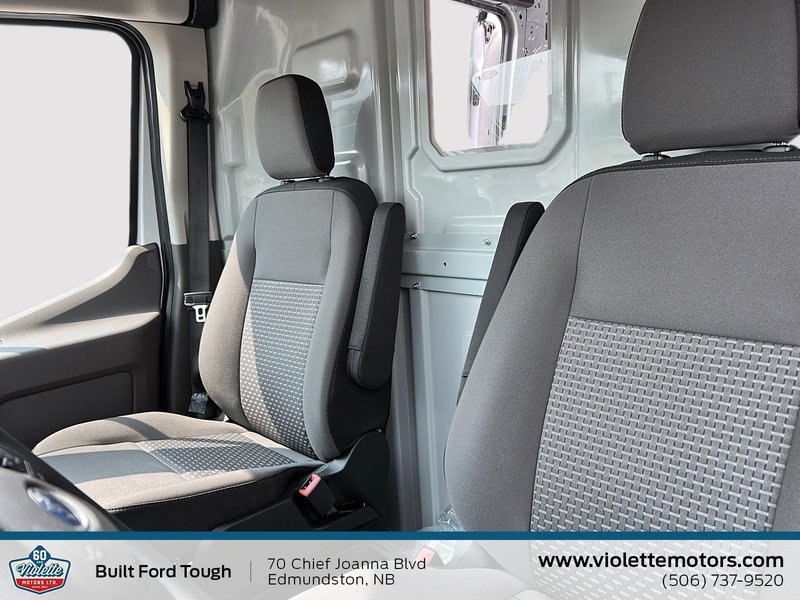 2025 Ford E-Transit Cargo Van BASE