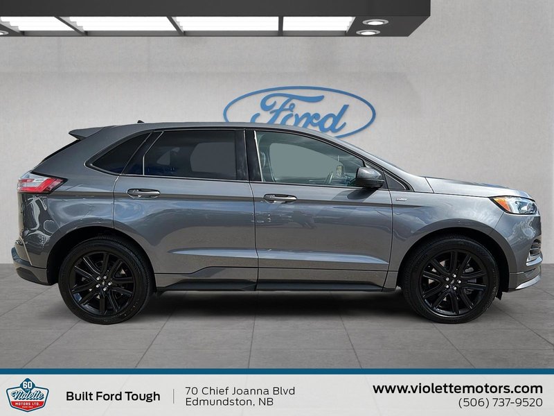 2022 Ford Edge ST Line