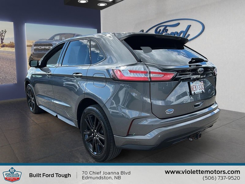 2022 Ford Edge ST Line