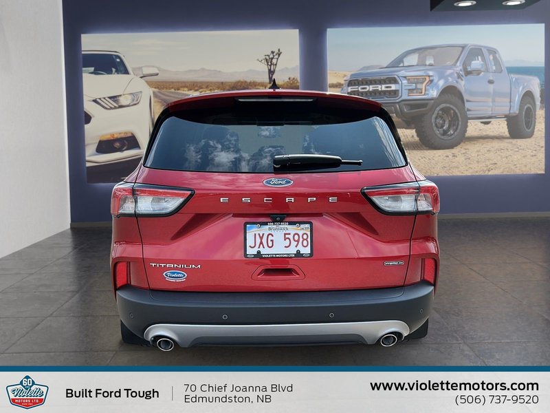 2021 Ford Escape Titanium Hybrid