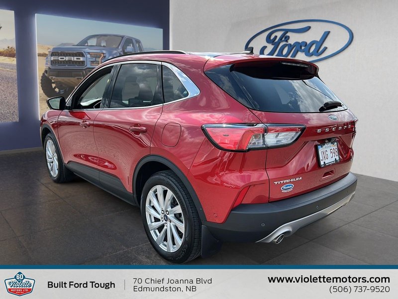 2021 Ford Escape Titanium Hybrid