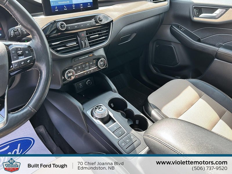 2021 Ford Escape Titanium Hybrid