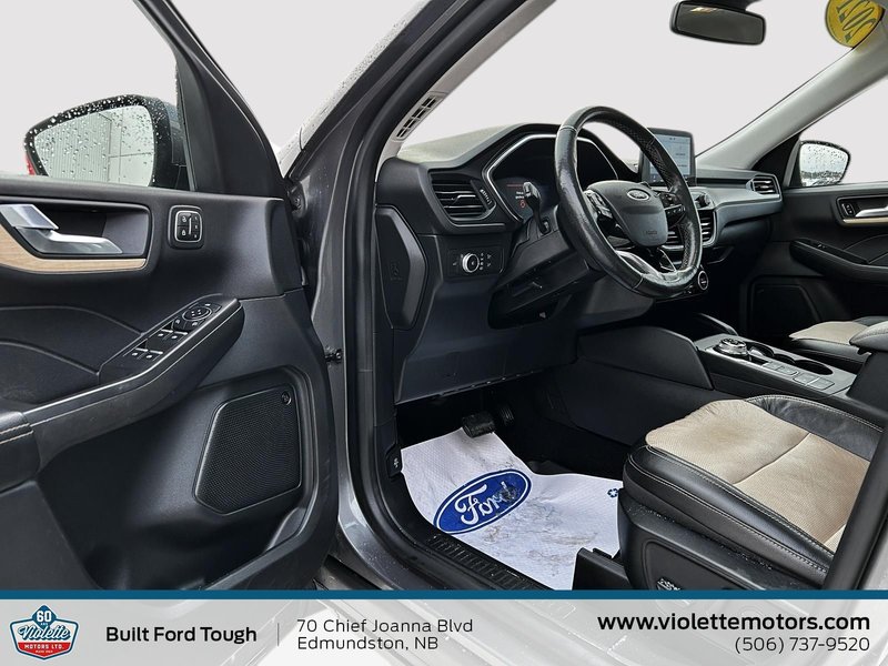 2021 Ford Escape Titanium