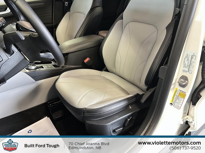 2025 Ford Escape Platinum