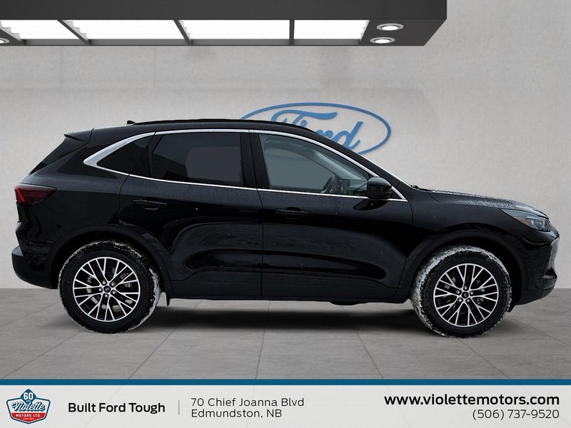 Ford Escape PHEV 2026