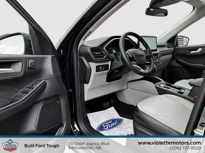 Ford Escape PHEV 2026