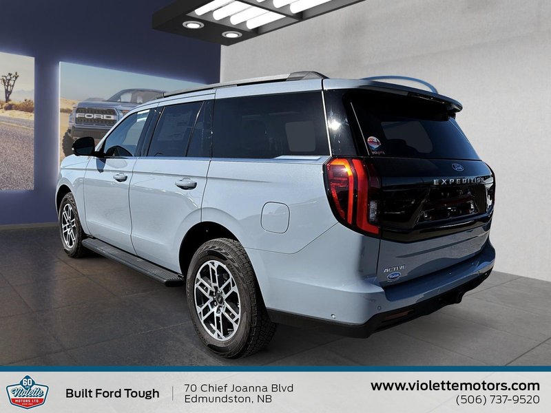 2025 Ford Expedition Active