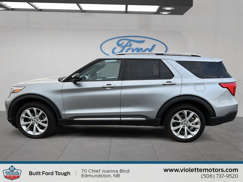 Ford Explorer Platinum 2022